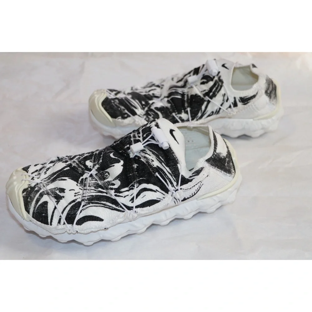 Nike ISPA MindBody Black and White Flyknit Sneakers